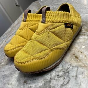 Teva ReEmber Moc Slip-On Quilted Nylon Sneakers Slippers Honey Gold Free People